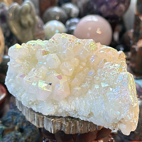 🎄SALE🎄Aura Clear Quartz Crystal Cluster! - Picture 3 of 9